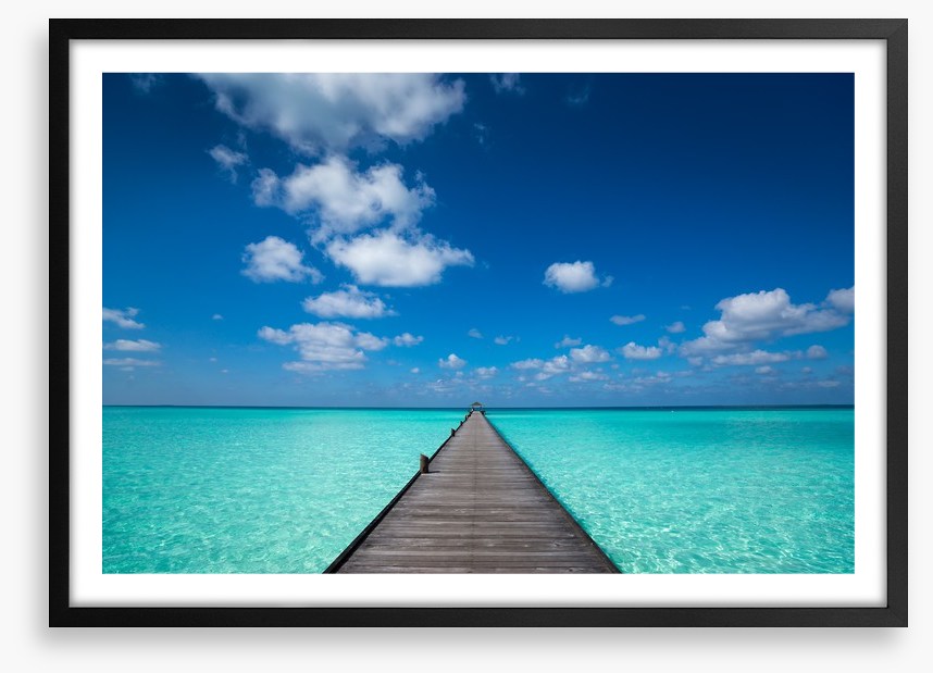 Pier into the horizon