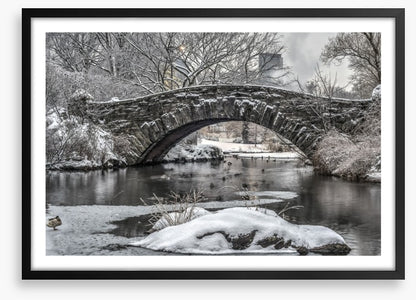 Gapstow Bridge in winter