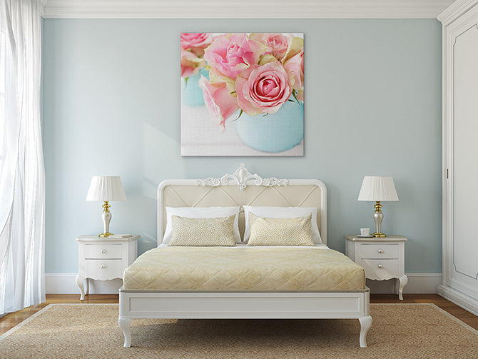 Pink roses in a vase