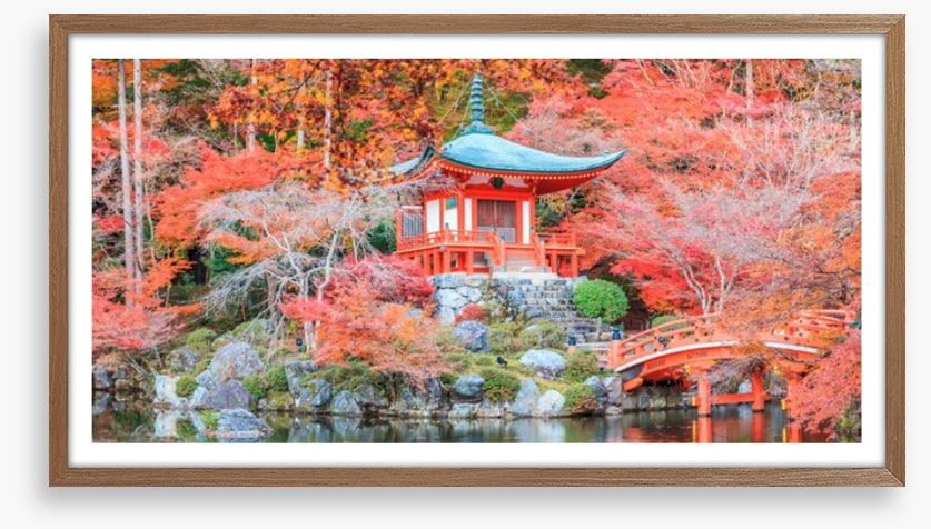 Kyoto temple in Autumn