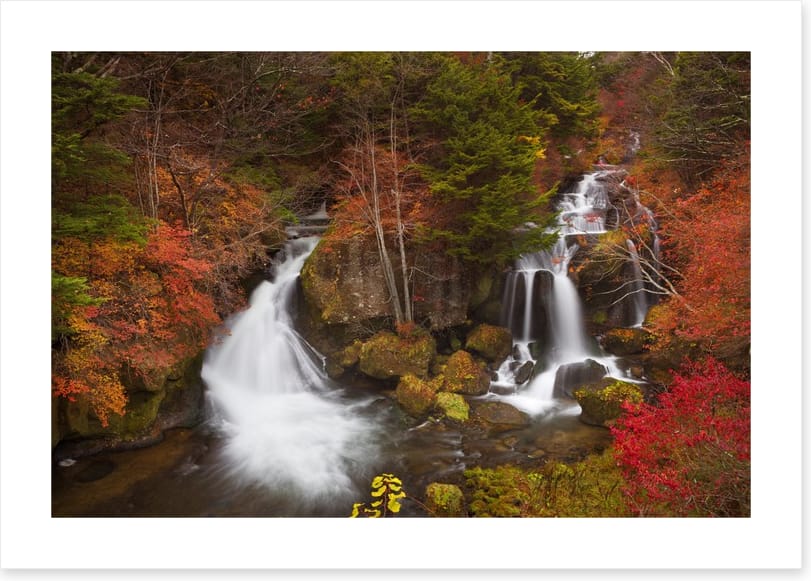 Ryuzu Falls in autumn