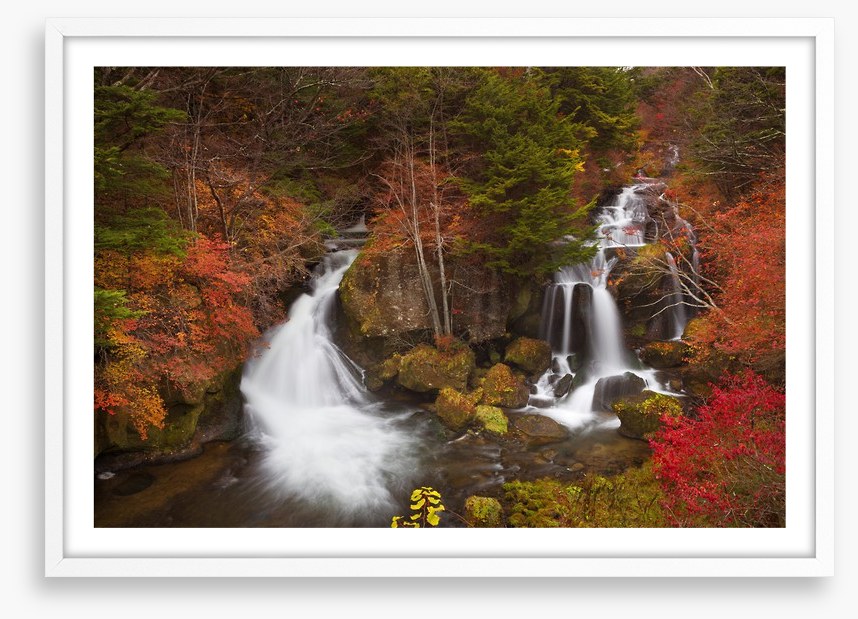 Ryuzu Falls in autumn