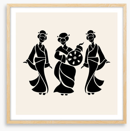 Fan dance trio