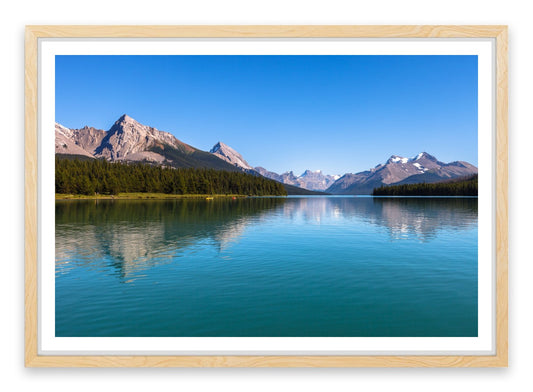 Maligne Lake