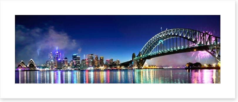 Sydney Harbour NYE fireworks panorama